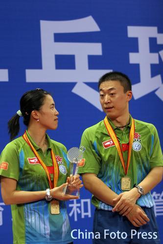 韩国羽毛球队力克中国羽毛球队，马琳一己之力扛起全队