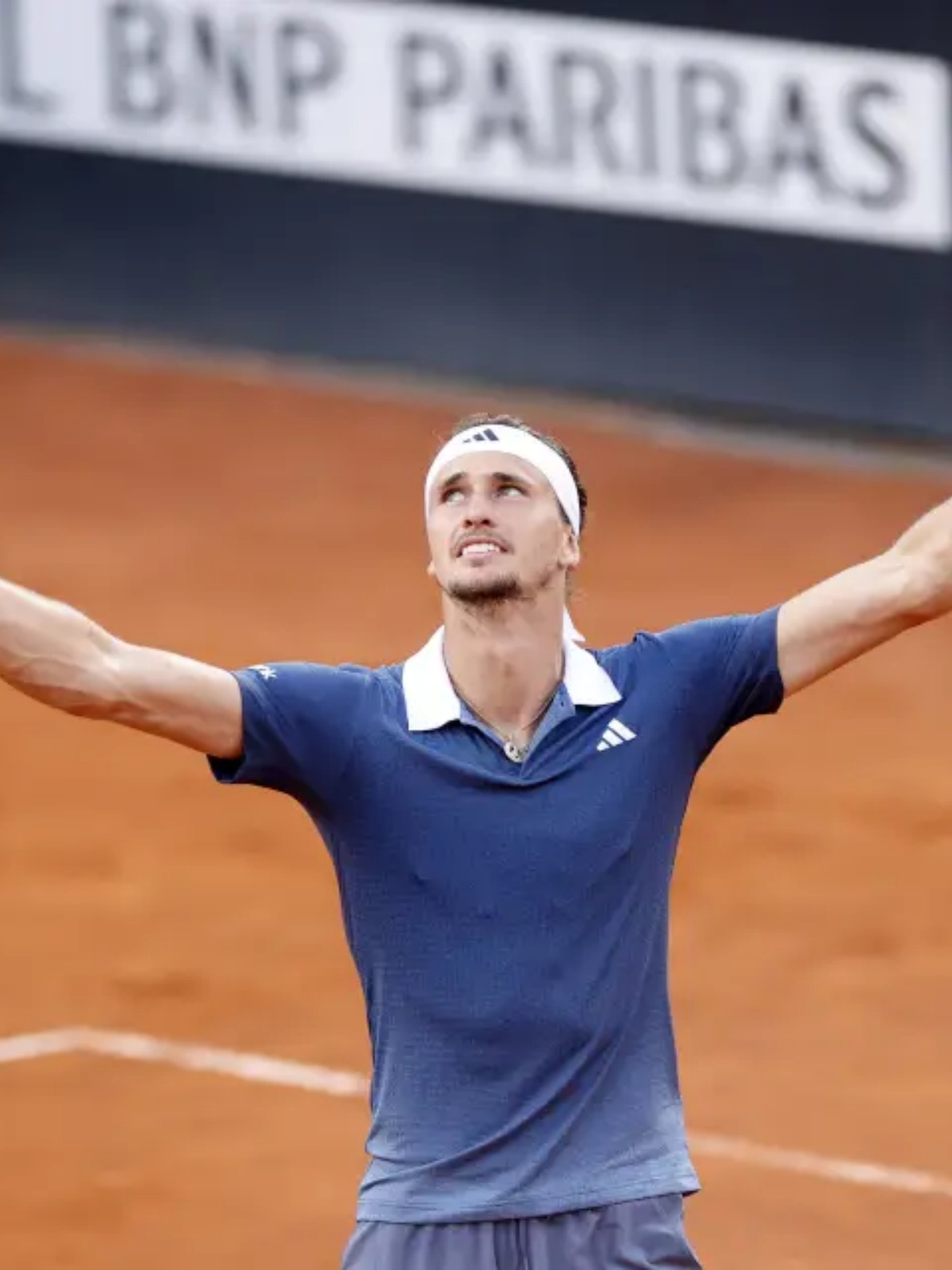 世界网球队轻取法国网球队，兹维列夫打破历史纪录的简单介绍