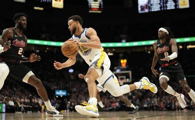 勇士力克魔术，克莱统治全场