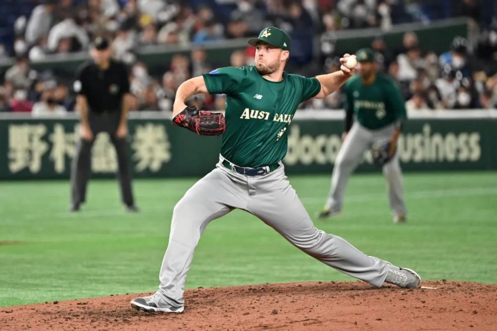 惊天逆转!棒球战队挺进四强 惊天逆转!棒球战队挺进四强