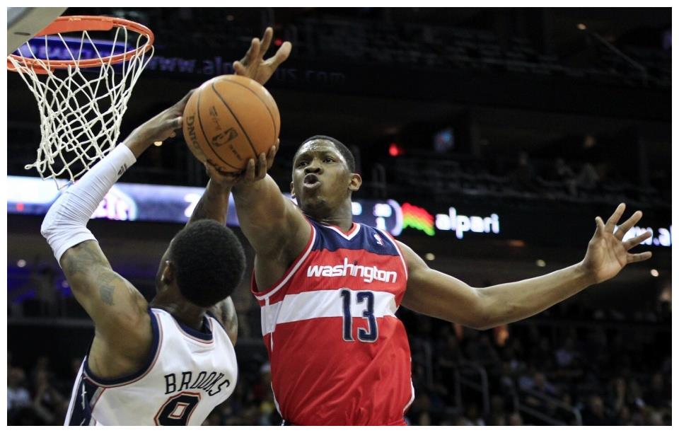 爵士逆转步行者,易建联刷新纪录 爵士逆转步行者,易建联刷新纪录