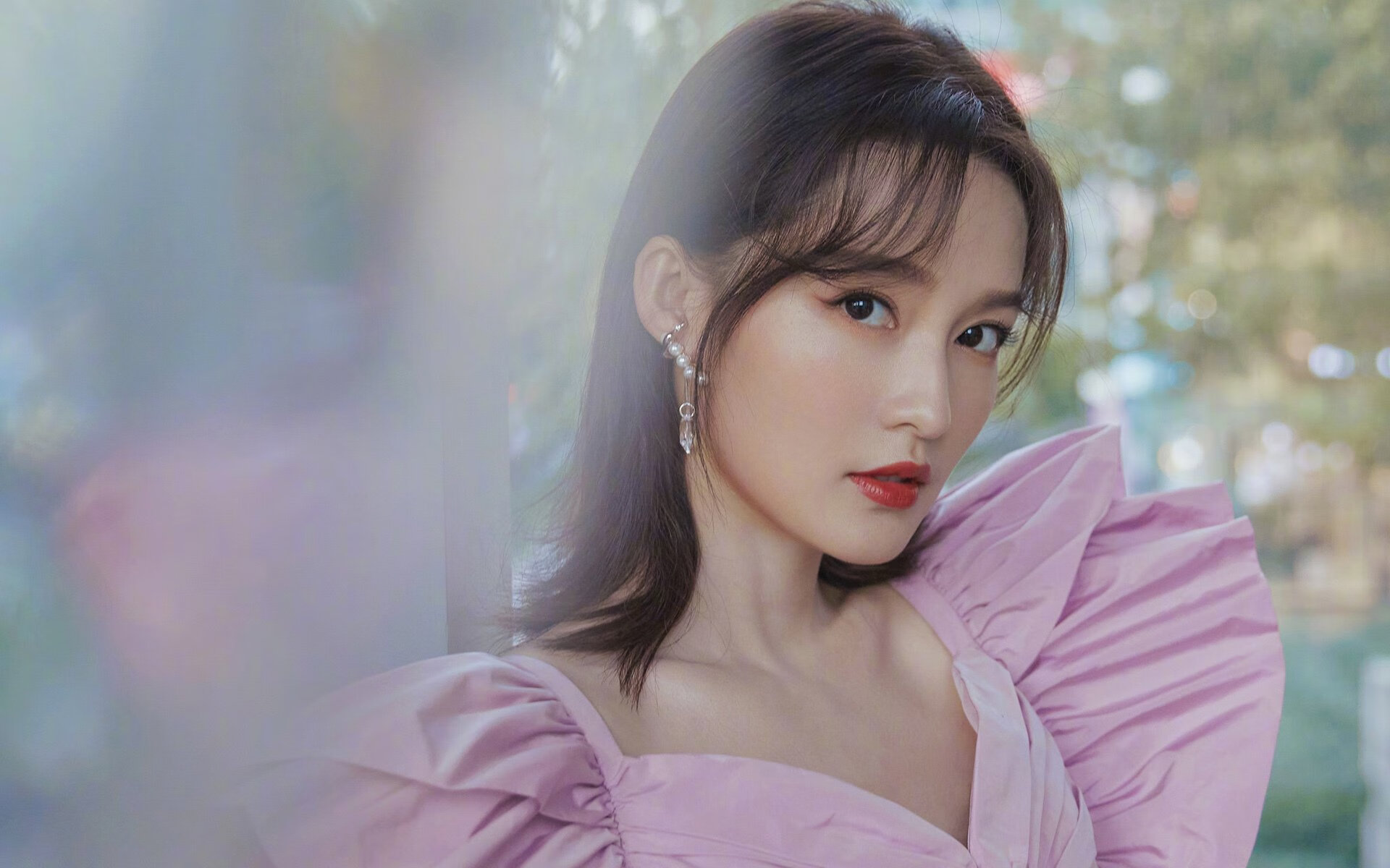 唯一风暴眼，孙铭徽独自扛起湖人胜利的天空