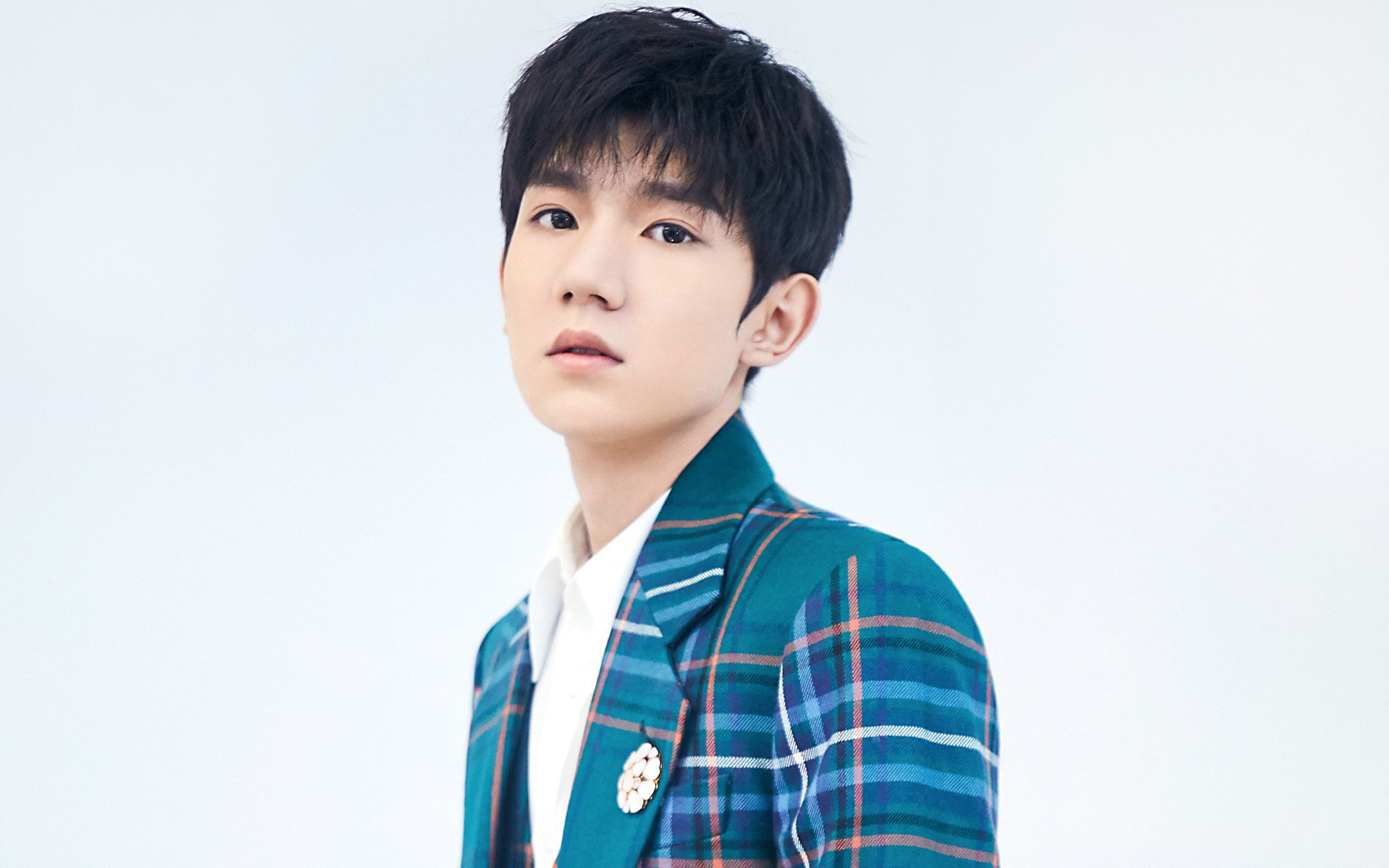 血脉的暗涌，当李梓嘉在球网两侧看见两个祖国