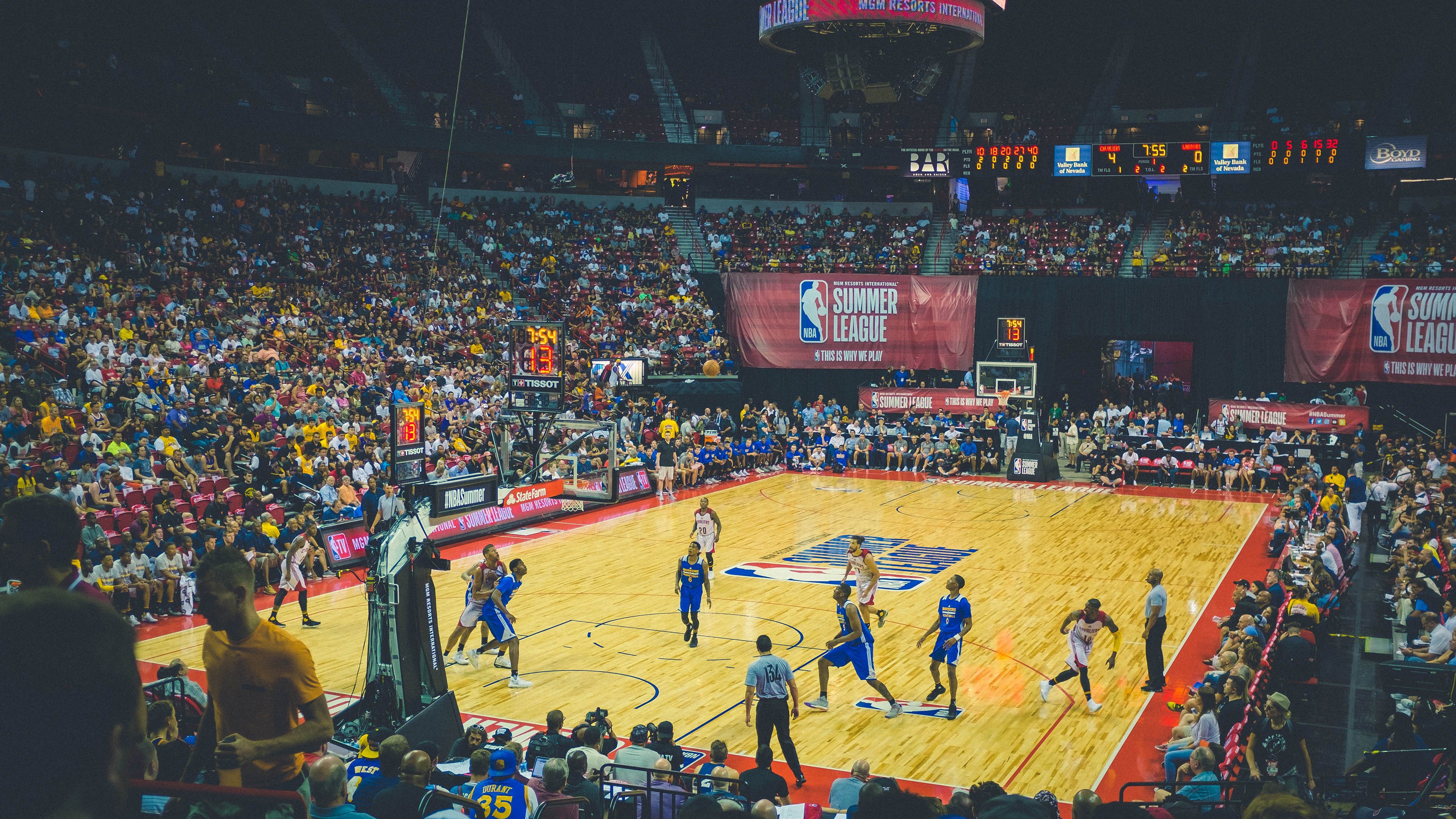 中国赛的镁光灯下,爱德华兹让主角二字有了新注解