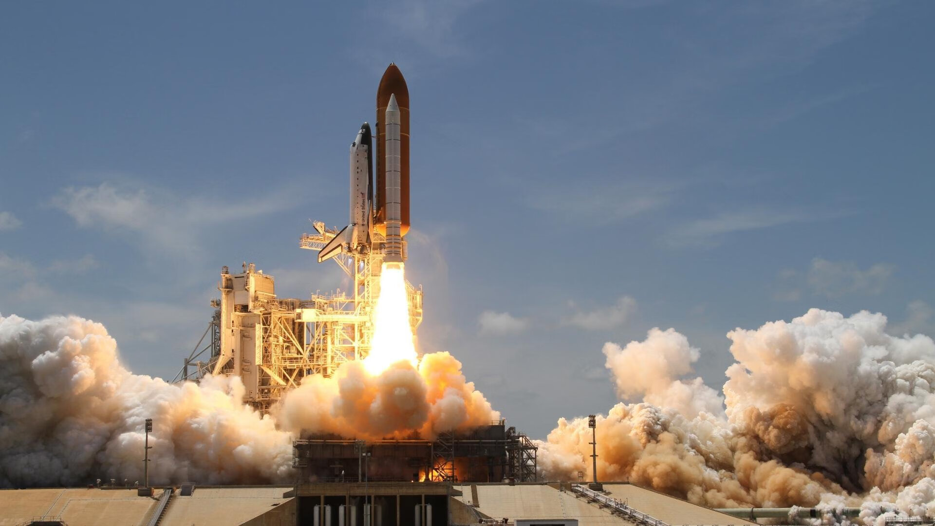 双城记，当足球跨越战场，维尼修斯们如何重写比分？